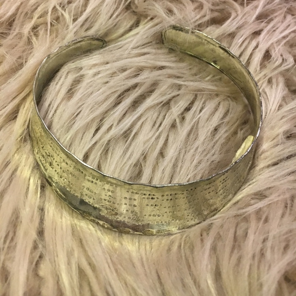 Silver choker necklace